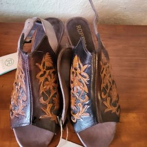 Roper sandals leather 9
